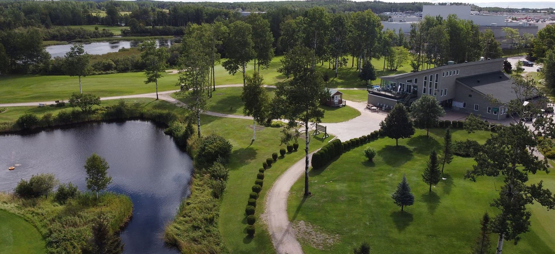 Vue du parcours de Baie-Comeau, à Baie-Comeau.