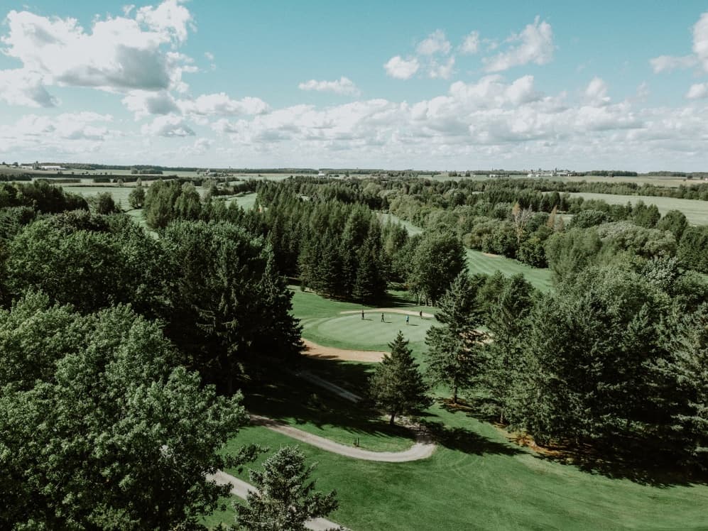 Vue du parcours de Canton, à Warwick.